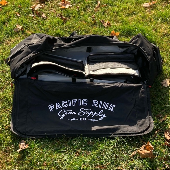 Pacific Rink Gear Supply Co Other - Pacific Rink Gear Supply CO Hockey Duffle Bag